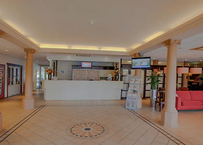 ホリデーパーク チッタ ロマーナ ヘレヴートスライス